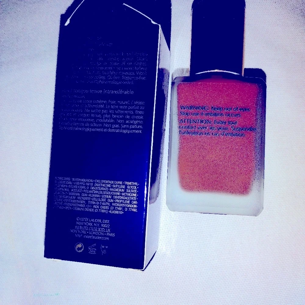 2 Estee Lauder Double Wear Stay-in-place makeup 7C1 Rich mahogany